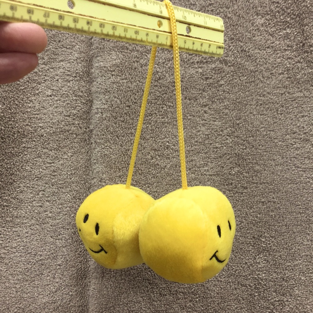 Rear View Mirror Smiling Face Hanger